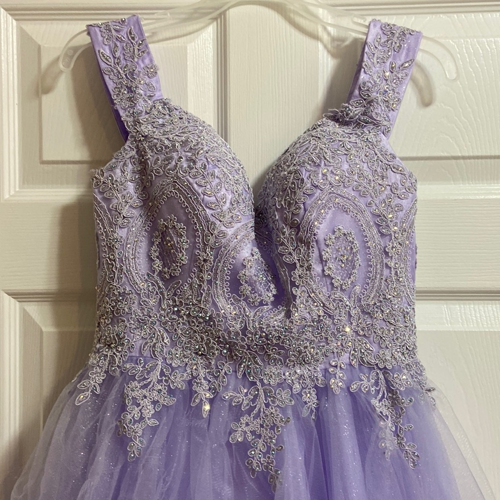 Formal/ Sweet 16/Prom Dress Size Small in great condition:)